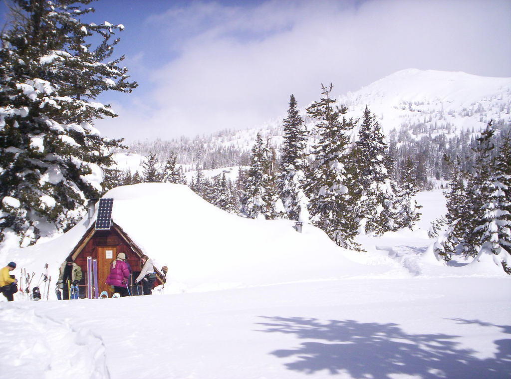 Peter Grubb Hut.jpg