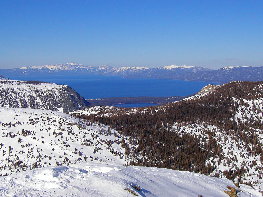 Lake_Tahoe_From_Ralston.JPG