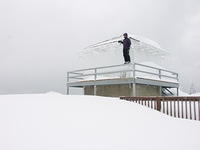 Robb_Hut_06_45_